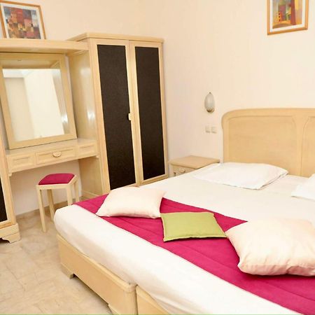 Appart Hotel Rodes Mezraia Eksteriør billede